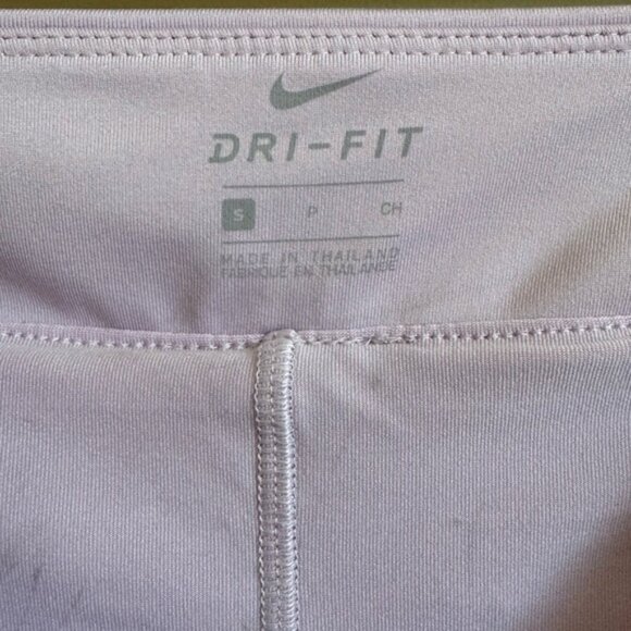 Nike DryFit Tennis/ Golf Skort - Picture 7 of 9